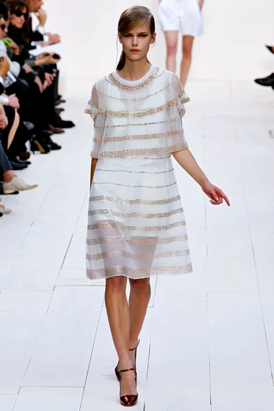 Look 34